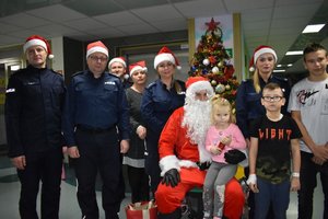 Święty Mikołaj i jego policyjni pomocnicy