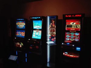 Ujawnili nielegalne maszyny do gier hazardowych