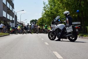 Rowerowy rajd z policjantami