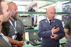 XXVI Międzynarodowy Salon Przemysłu Obronnego z udziałem policjantów